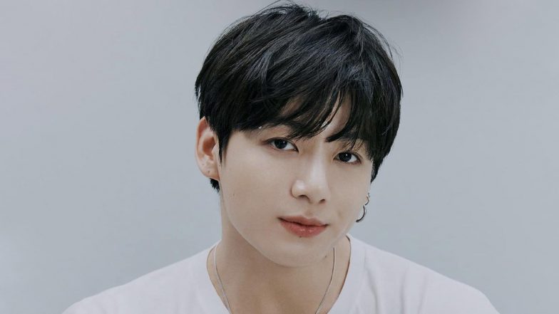 BTS’ Jungkook Leaves for Qatar To Perform at FIFA World Cup 2022; ARMY ...