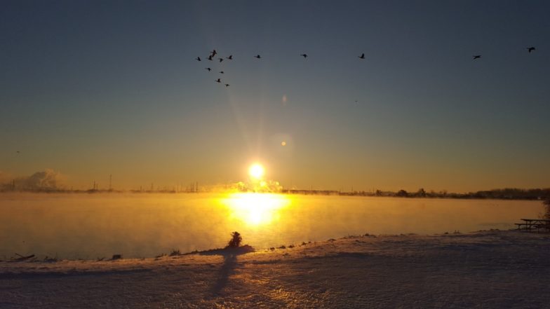 Two Suns in the Sky or Are These Viral Photos of a ‘Hunter’s Moon’? Here's The Fact Check