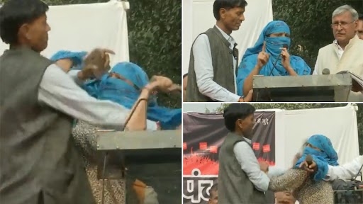 Delhi Woman Thrashes Man With Slipper During Hindu Mahapanchayat on ‘Justice for Shraddha’ in Chhattarpur (Watch Video)