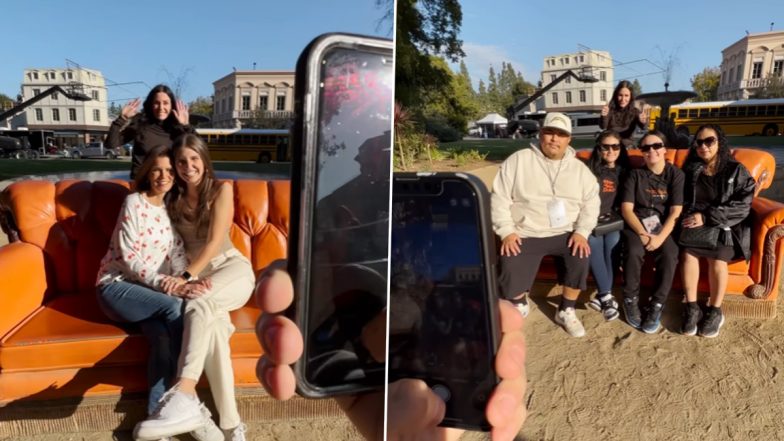 Courteney Cox Surprises Friends Fans by Photobombing Them and Their Reaction Is Priceless! (Watch Video)