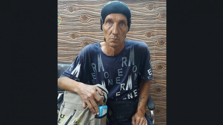 Russian Refugee and Putin&rsquo;s Critic Andrew Glagolev Found Begging at Bhubaneswar Railway Station; Detained by Odisha Police