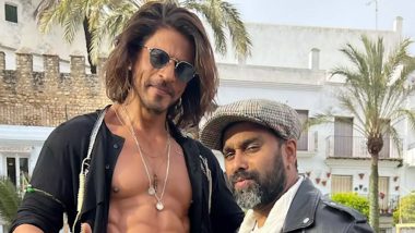 Choreographer Bosco Martis Shares Photos With Shah Rukh Khan on Sets of Pathaan Song Jhoome Jo Pathaan, Says Actor Was ‘So Shy To Show’ His Abs