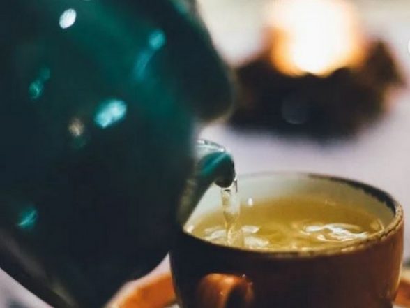 Health News | Green Tea Extract May Be Harmful to Liver in Patients with Certain Genetic Variations - Vimarsana News