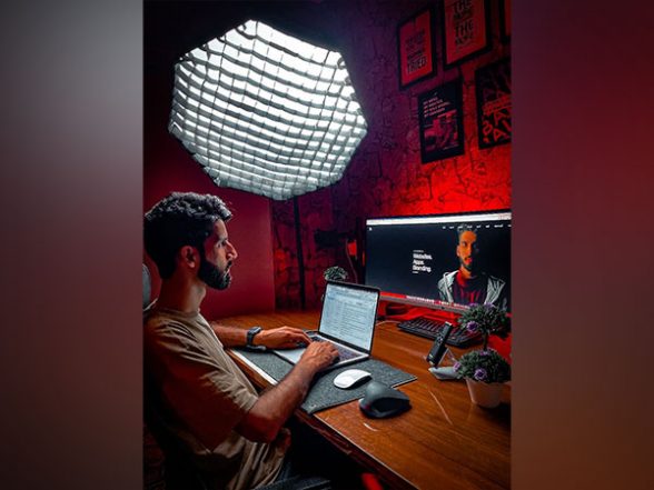 India News | Rubaitul Azad, an Established Web Designer, Ready to Promote Gig Economy in the Valley - Vimarsana News