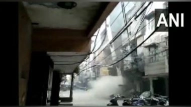 India News | Delhi: Four-storey Building Collapses in Shastri Nagar