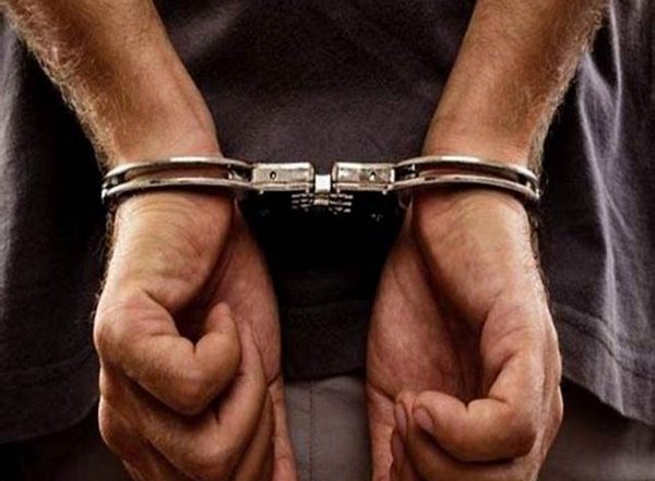 India News | Delhi: Man Uses Fake Social Media Account to Meet Girls, Held