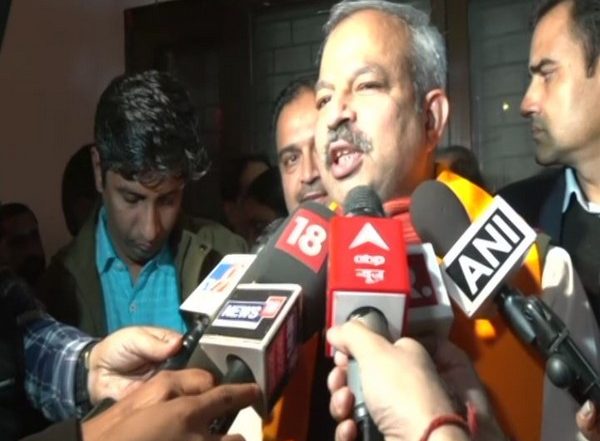 India News | MCD Polls Result: Why is Sisodia Worried? Asks BJP's Adesh Gupta on Poaching Allegations