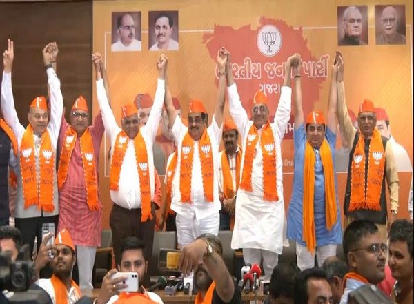 Gujarat Election Results 2022: From Modi Factor to Weak Opposition, Here's What Helped BJP To Register Historic Victory in Vidhan Sabha Polls