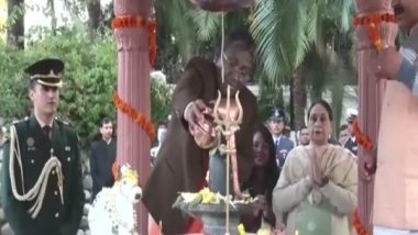 India News | President Murmu Performs Rudrabhishek at Uttarakhand Raj Bhavan Temple