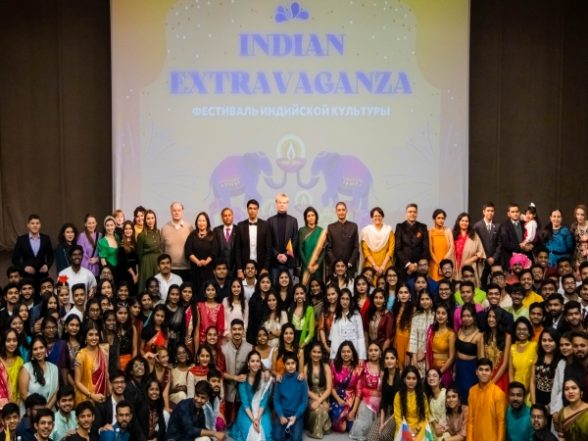 Business News | A.K.Educational Consultants Organizes Indian Extravaganza at Immanuel Kant Baltic Federal University - Vimarsana News