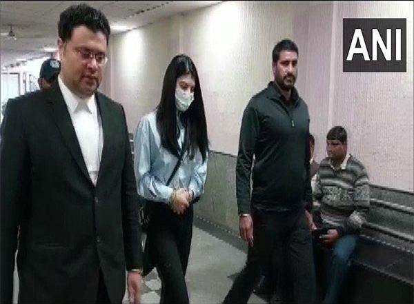 India News | Jacqueline Fernandez Appears Before Delhi Court in Rs 200 Cr Money Laundering Case