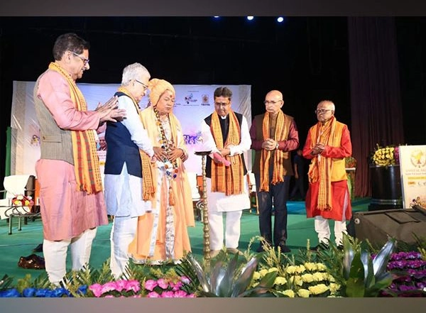 Business News | Spirituality Reflects the Philosophy of India!: Tripura Chief Minister Manik Saha