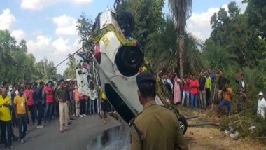 India News | Police Find Missing Naib Tehsildar's Body, His Car from Well in Chhattisgarh's Kanker