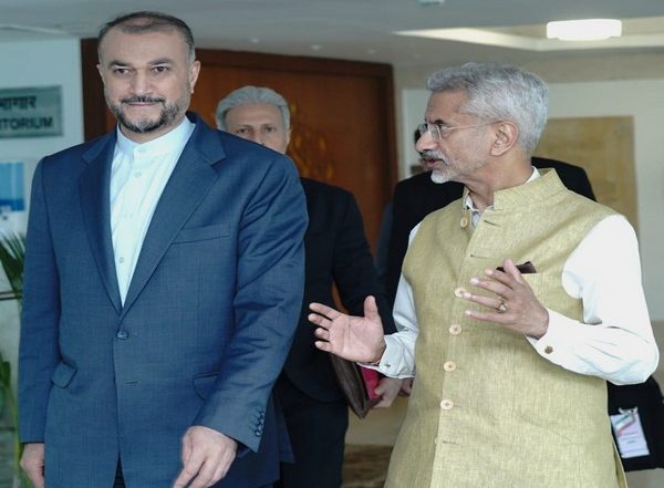 World News | Jaishankar, Iran Counterpart Discuss Bilateral Ties over Phone Call: Iranian Foreign Ministry