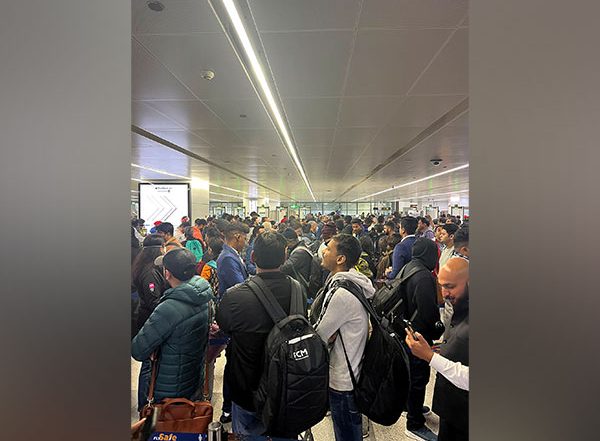 Delhi Airport CEO Videh Jaipuriar Skips Meeting Despite Summons, Parliamentary Panel Expresses Displeasure
