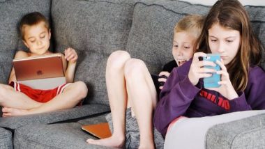 Science News | Exposing Children to Digital Devices to Soothe Them May Affect Their Temperament: Study