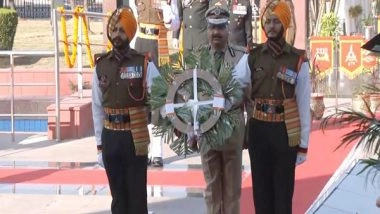 India News | Jammu and Kashmir DGP Dilbag Singh Lays Wreath at Balidan Stambha on 51st Anniversary of Vijay Diwas