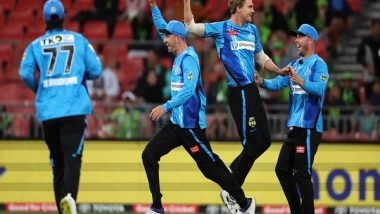 Sports News | Sydney Thunder Bowled out for Only 15 Runs, Lowest Total in Senior T20 Cricket