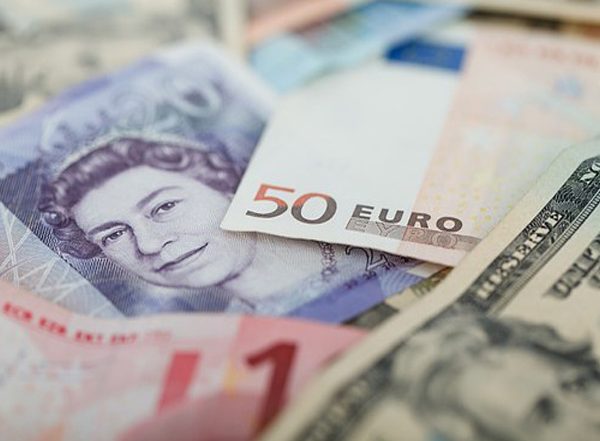 Business News | India's Forex Reserves Up for 5th Consecutive Week