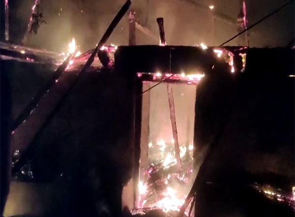 Andhra Pradesh: Two APSRTC Buses Catch Fire in Vijayawada Due to CNG Leak