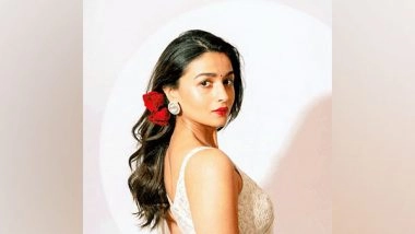 Entertainment News | Alia Bhatt Wishes Happy Sunday with a 'sunshine Selfie'