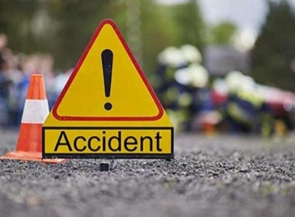 Haryana Road Accident: School Bus Collides With Truck Container in Mewat, 20 Students Injured