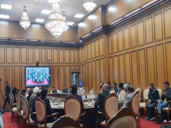 India News | Delhi Assembly Panel Pulls Up Officers for Blocking Salaries, Stopping Lab Tests at Mohalla Clinics - Vimarsana News