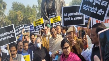 India News | Sonia Gandhi, Other Opposition Leaders Protest in Parliament Demanding Discussion on India-China Faceoff