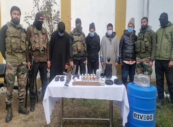 India News | 5 Hizbul Mujahideen Terrorist Associates Arrested in J-K