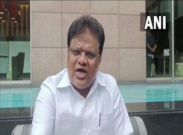 India News | 95 Pc Vaccination Done in Maharashtra, So No Need to Worry About Covid Situation: State Health Minister
