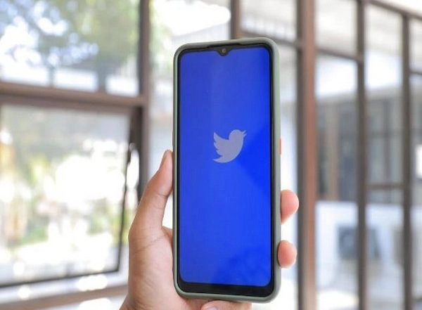 Twitter Blue Allows Video Uploads Up to 2 GB in Size, 60 Minutes in Length