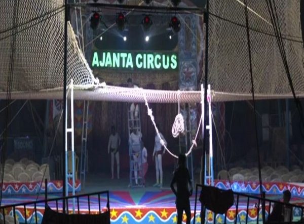 India News | Kolkata: 50-year-old Ajanta Circus Returns After Covid Hiatus
