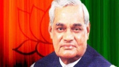 India News | Scindia Pays Tribute to Former PM Atal Bihari Vajpayee on His Birth Anniversary