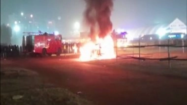 India News | Vehicle Catches Fire in Patna's Gandhi Maidan