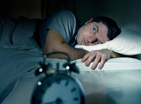 Lifestyle News | Study Suggests People Sleep Least from Early 30s to Early 50s