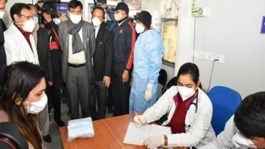 India News | Mandaviya Visits Delhi Safdarjung Hospital to Review Mock Drill for Hospital Infrastructure Readiness for COVID Management