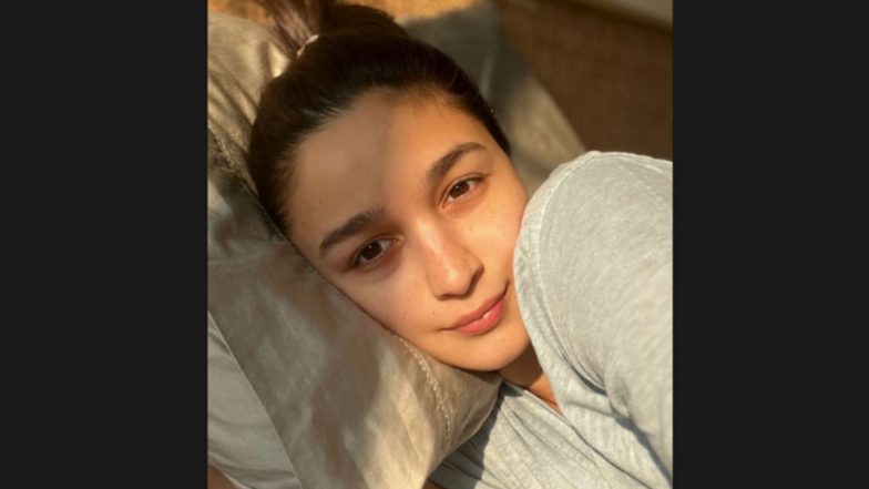 Alia Bhatt Beautifully Captures Another 'Sunshine Selfie' and Shares on Her Insta Story (View Pic)