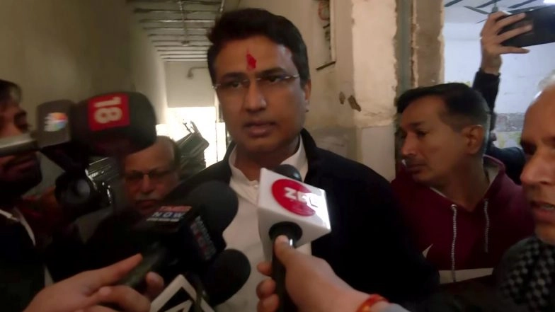 MCD Elections 2022: Delhi Congress Chief Anil Chaudhary Claims His Name Missing from Voters' List at Polling Booth