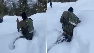 Indian Army Soldier Wades Through Knee-Deep Snow With a Huge Smile on Face, Video Goes Viral