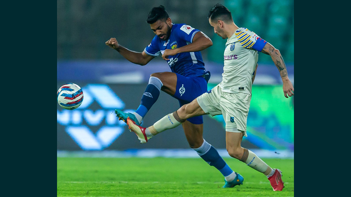 Bend It Like Mahua': TMC MP Mahua Moitra Shares Photos Of Playing Football  In A Saree