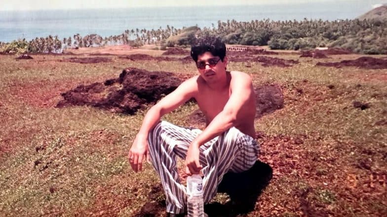 Farhan Akhtar Shares Shirtless Look From His Goa Trip in 1991 and That Makes a Cool Flashback Friday Post (View Pic)