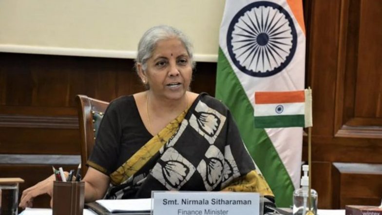 Finance Minister Nirmala Sitharaman Announces Committee Led by Finance Secretary to Improve National Pension Scheme (Watch Video)