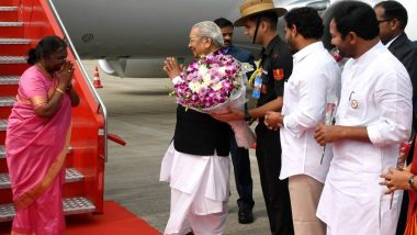 Andhra Pradesh: President Droupadi Murmu Arrives in Vijaywada (See Pics)