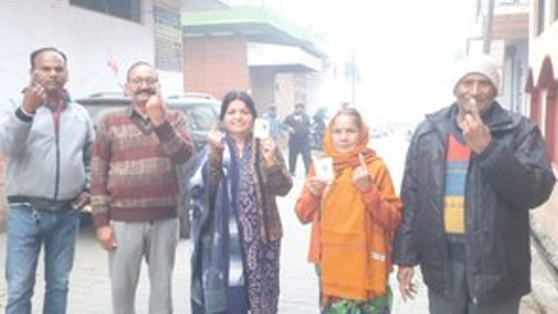 Mainpuri By-Election 2022: 18.72% Voter Turnout Till 11 AM in Uttar Pradesh Bypoll