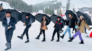 Saba Azad Rings in Christmas 2022 With Beau Hrithik Roshan and His Sons (View Pic)