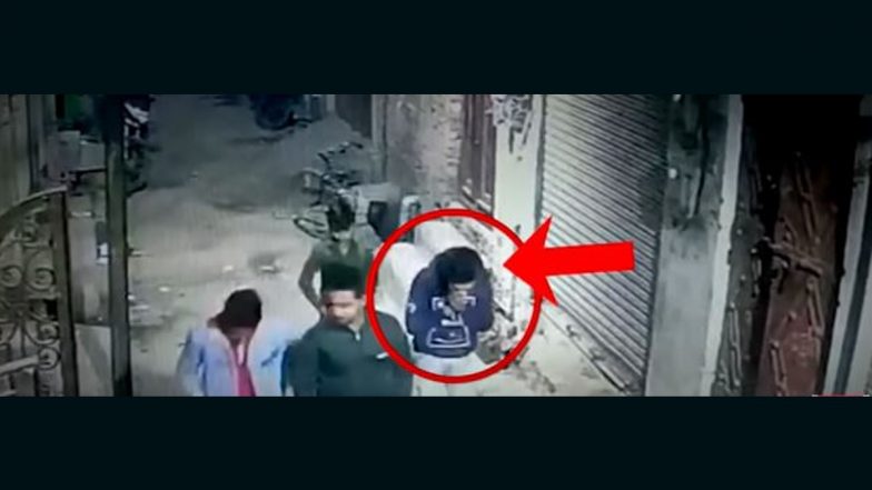Uttar Pradesh Shocker: Youth Dies Seconds After Sneezing in Meerut (Watch Video)