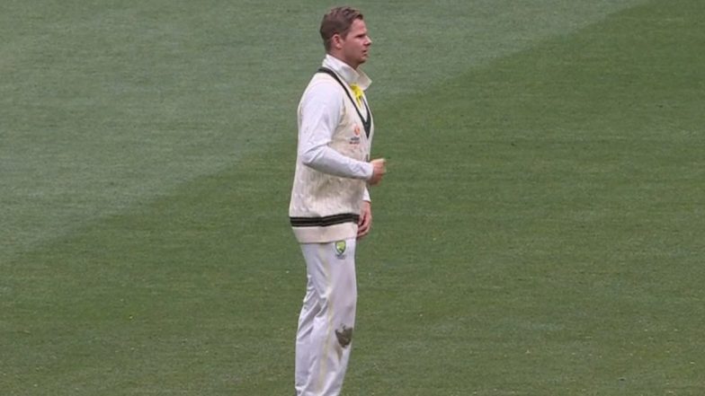 Steve Smith Refreshes Memories Of Shane Warne As He Bowls Legspin To Take the Final Wicket Of South Africa at MCG (Watch Video)