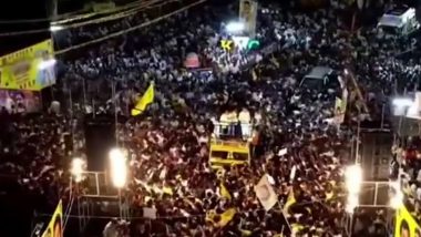 Stampede in Andhra Pradesh: People Fall Into Drainage Canal During Chandrababu Naidu’s Roadshow in Nellore; 7 Killed, Many Injured (Watch Video)