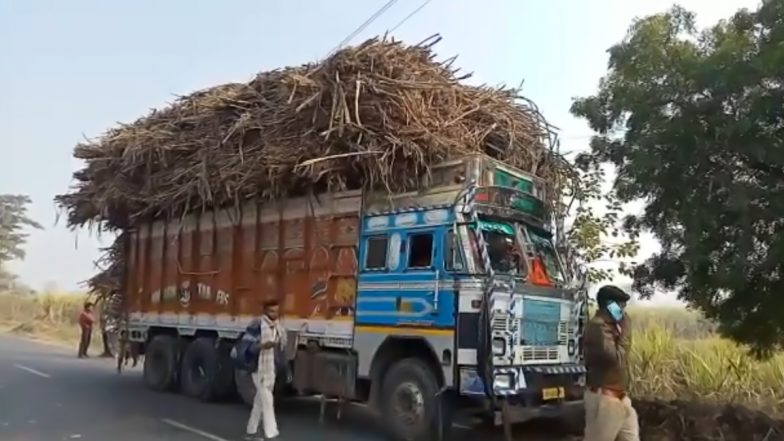 Truck Overloaded With Sugarcanes Touches High Tension Line in UP's Garh Mukteshwar, Driver Killed (Watch Video)