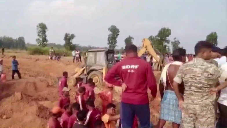 Chhattisgarh: Seven Miners Including Six Women Dead After Limestone Cave Collapses in Bastar